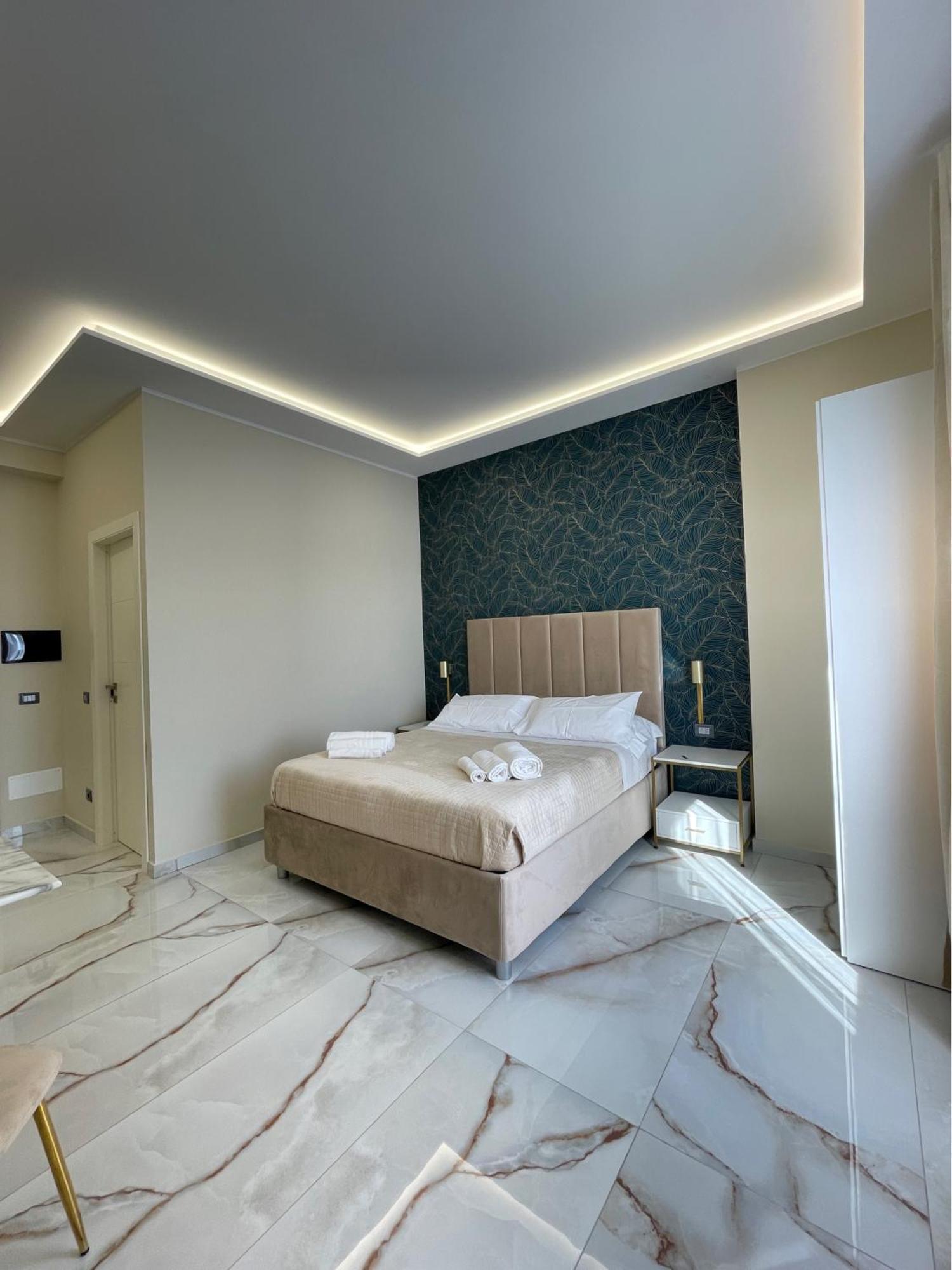 Napoli Central Suites Exterior photo