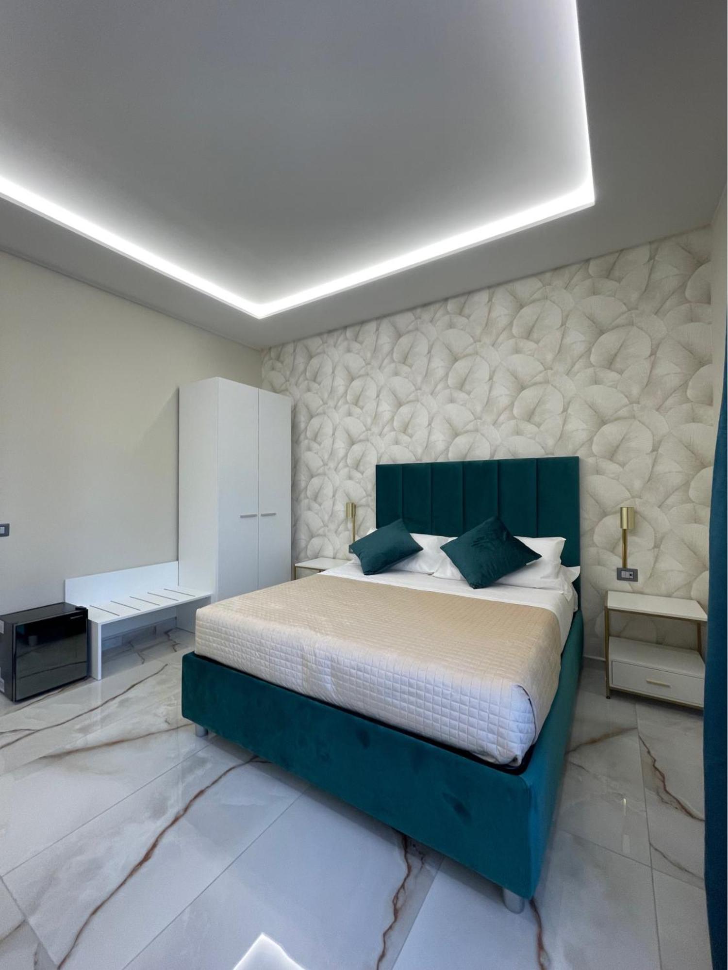 Napoli Central Suites Exterior photo